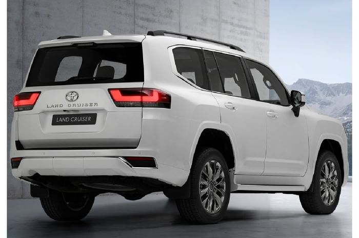 Land Cruiser LC300 rear quarter